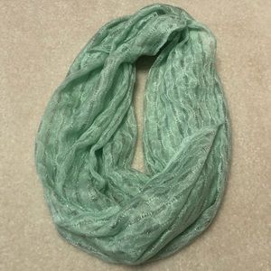 infinity scarf
